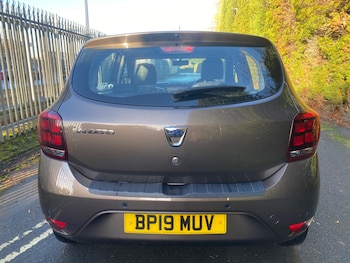 Used Dacia Sandero 2019 for sale - 76976739: Photo