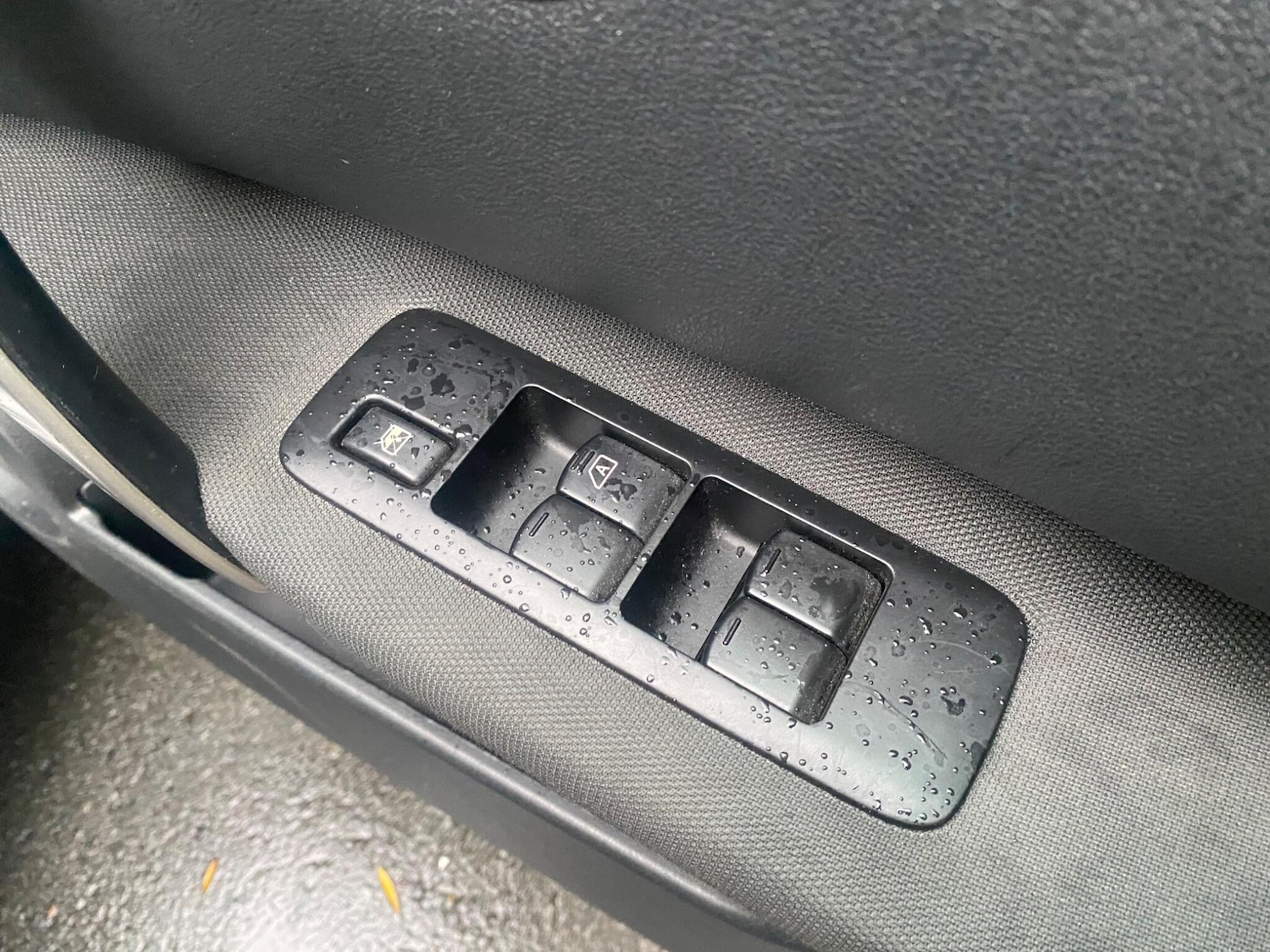 Used Nissan Qashqai 2011 for sale - 77066484: Photo 16