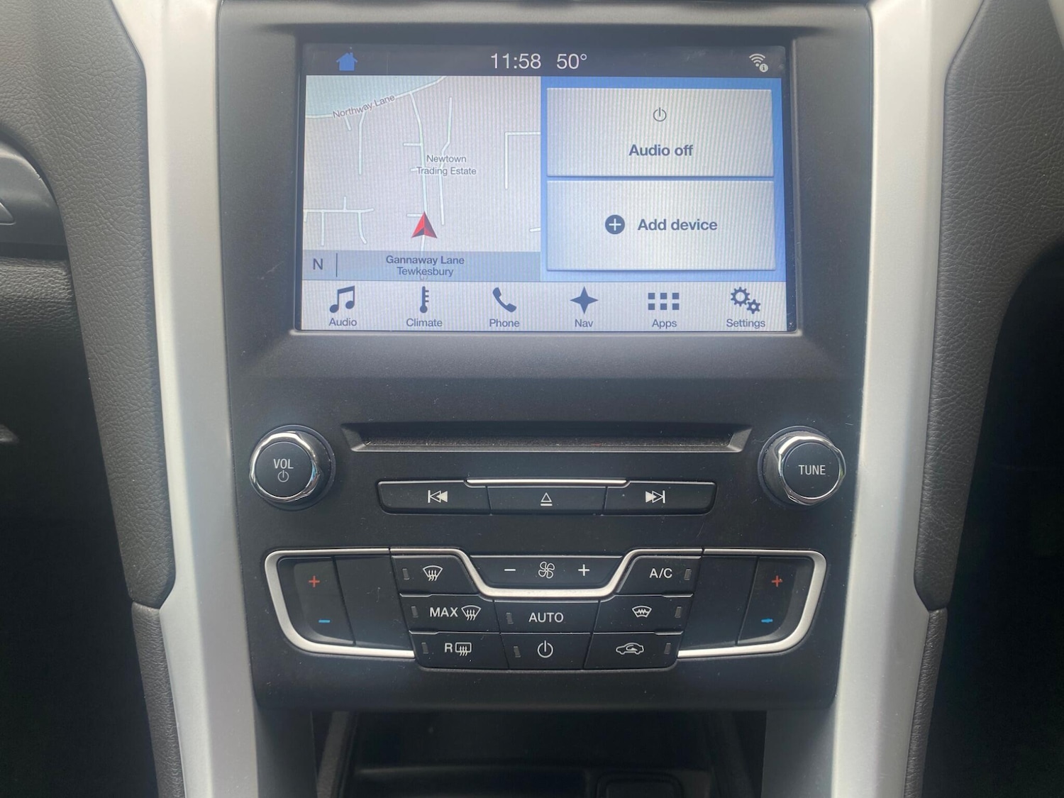 Used Ford Mondeo 2016 for sale - 76976783: Photo 17