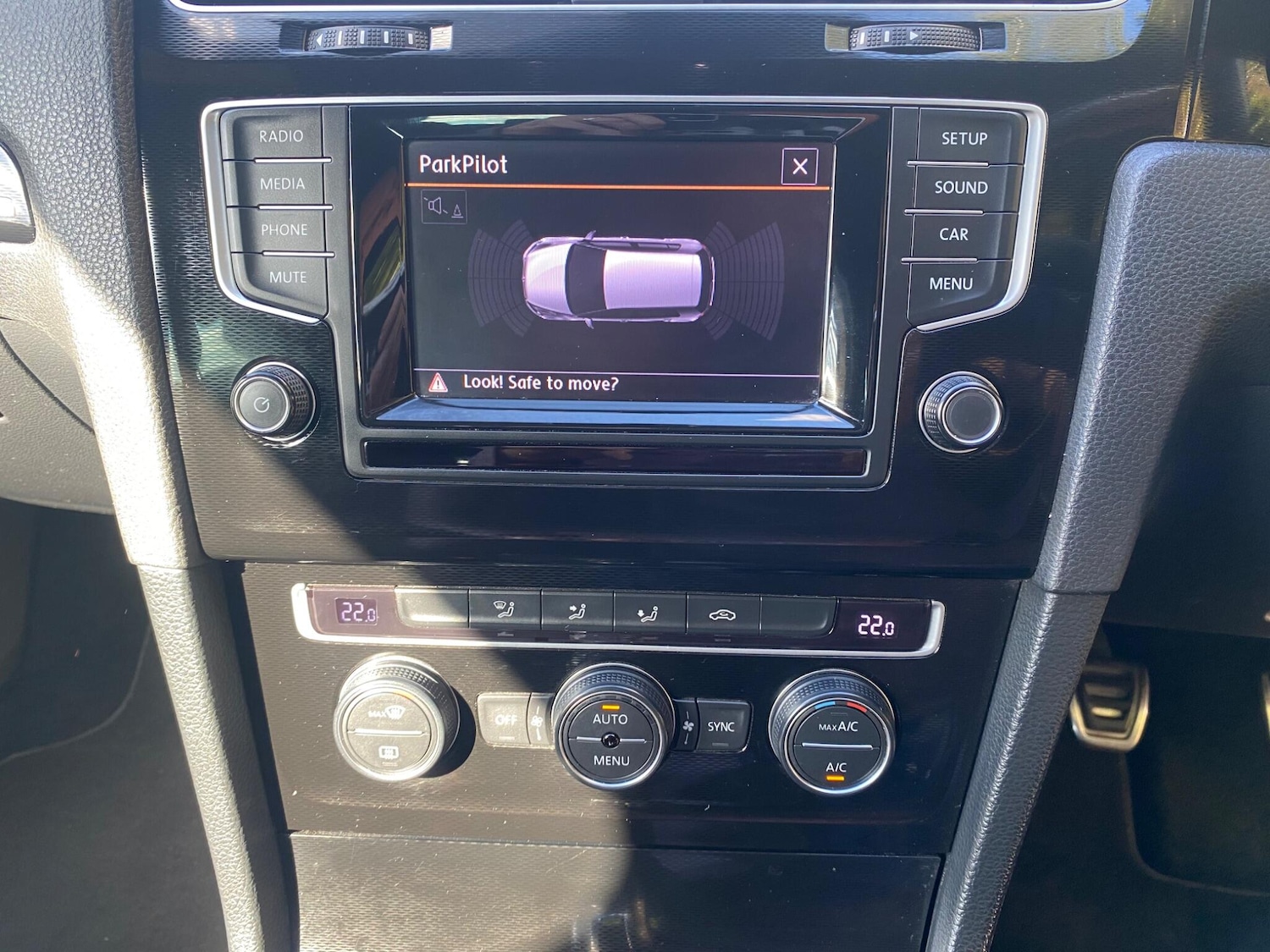 Used Volkswagen Golf 2014 for sale - 77049845: Photo 16