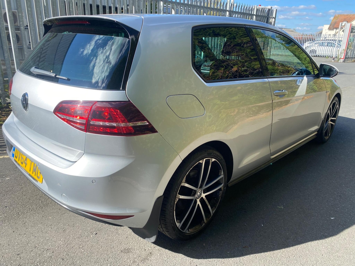 Used Volkswagen Golf 2014 for sale - 77049845: Photo 6