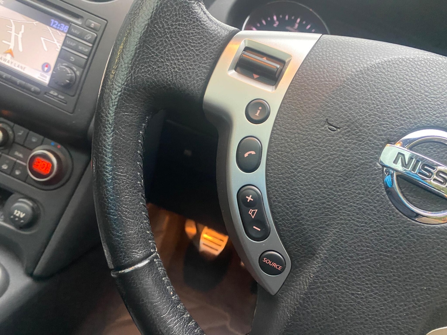 Used Nissan Qashqai 2011 for sale - 76964776: Photo 20