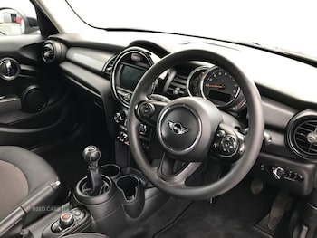 Used MINI Hatch 2020 for sale - 76513760: Photo