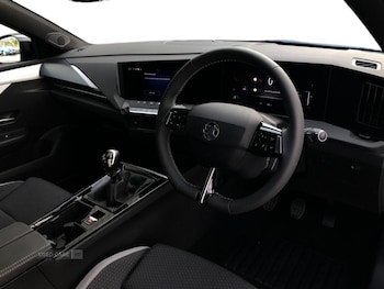 Used Vauxhall Astra 2025 for sale - 79169958: Photo
