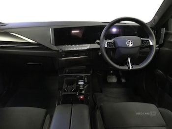 Used Vauxhall Astra 2025 for sale - 78363161: Photo