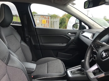 Used Renault Captur 2021 for sale - 75678714: Photo