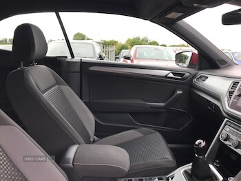 Used Volkswagen T-Roc 2021 for sale - 75327767: Photo