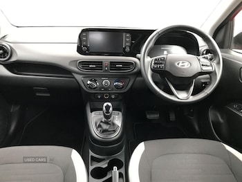 Used Hyundai i10 2024 for sale - 77167043: Photo