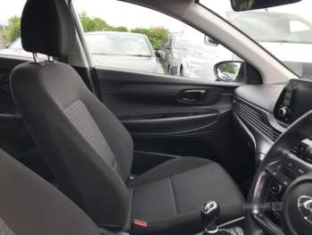 Used Hyundai i20 2022 for sale - 75126298: Photo