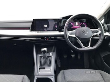 Used Volkswagen Golf 2024 for sale - 77292304: Photo