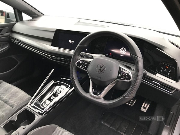 Used Volkswagen Golf 2023 for sale - 77659314: Photo 3