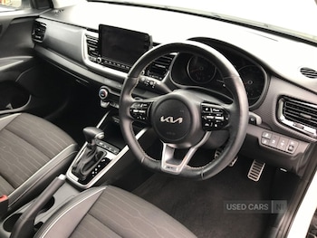 Used Kia Stonic 2023 for sale - 78292727: Photo