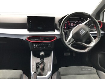 Used SEAT Arona 2023 for sale - 77565253: Photo