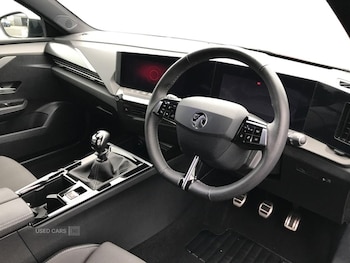 Used Vauxhall Astra 2025 for sale - 77345884: Photo