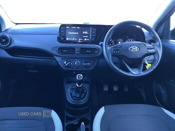 Used Hyundai i10 2023 for sale - 77684527: Photo