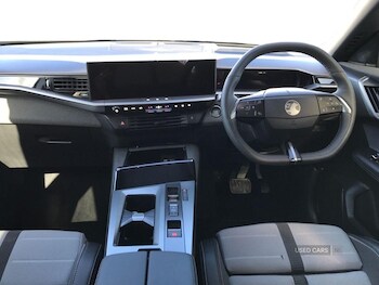 Used Vauxhall Grandland 2025 for sale - 77970999: Photo