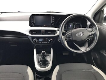 Used Hyundai i10 2023 for sale - 77978577: Photo