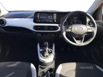 Used Hyundai i10 2023 for sale - 78430625: Photo