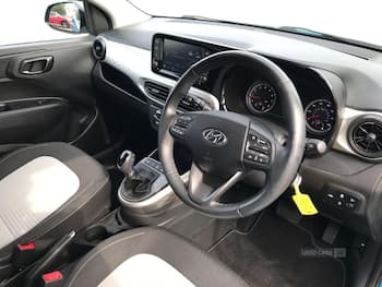 Used Hyundai i10 2021 for sale - 79591010: Photo