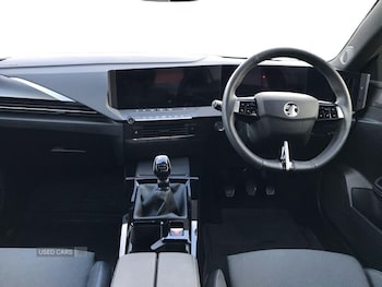 Used Vauxhall Astra 2025 for sale - 77538748: Photo