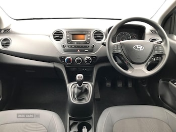 Used Hyundai i10 2017 for sale - 77978573: Photo