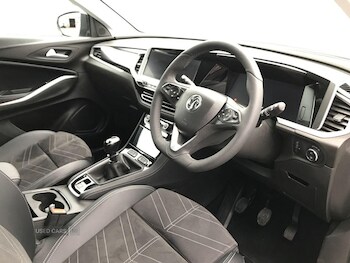 Used Vauxhall Grandland 2024 for sale - 76308602: Photo 3