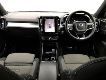 Used Volvo XC40 2023 for sale - 79189376: Photo