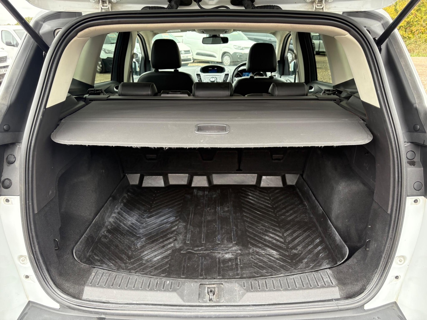 Used Ford Kuga 2015 for sale - 77498234: Photo 29