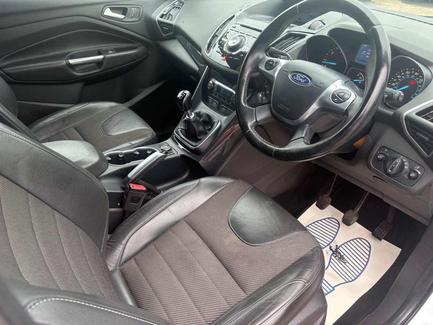Used Ford Kuga 2015 for sale - 77498234: Photo 3