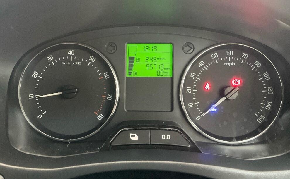 Used Skoda Fabia 2015 for sale - 76572058: Photo 7