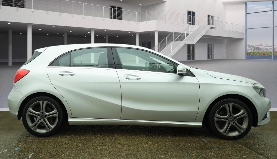 Used Mercedes-Benz A-Class 2015 for sale - 77498228: Photo 4