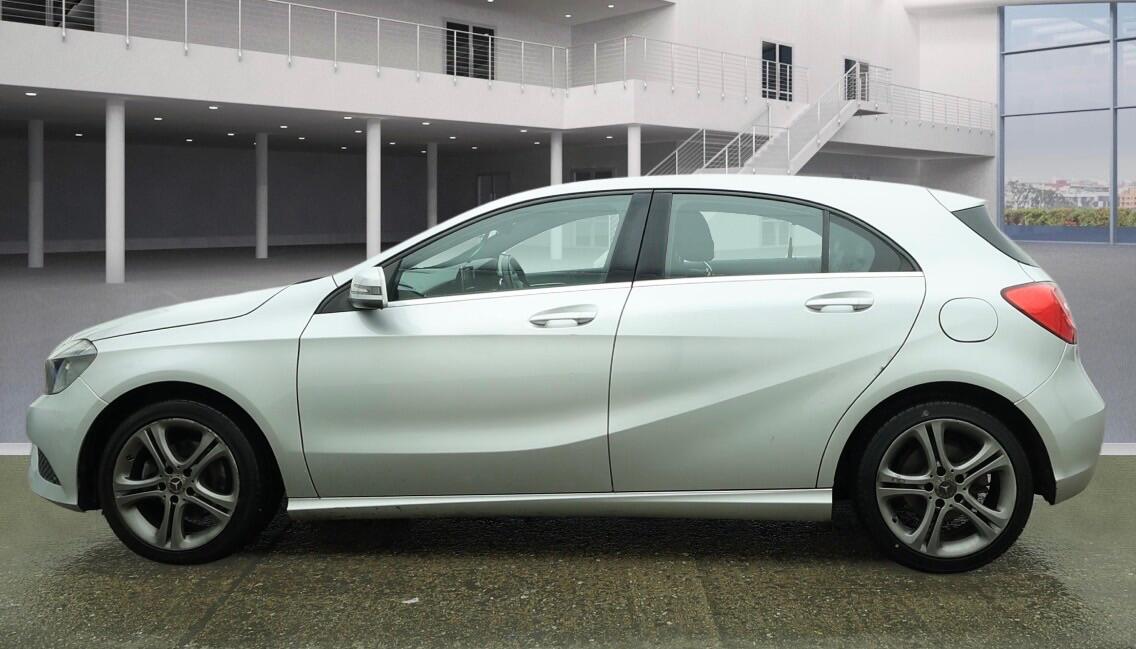 Used Mercedes-Benz A-Class 2015 for sale - 77498228: Photo 5