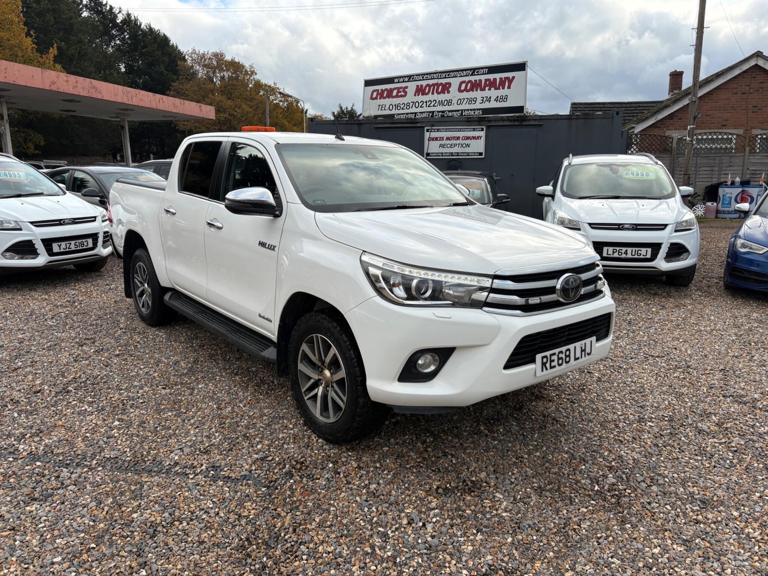 Used Toyota Hilux 2018 for sale - 76572248: Photo 1