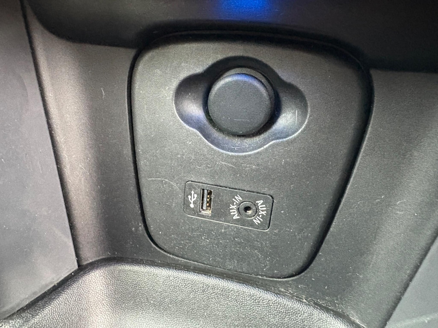 Used MINI Hatch 2015 for sale - 76942640: Photo 24