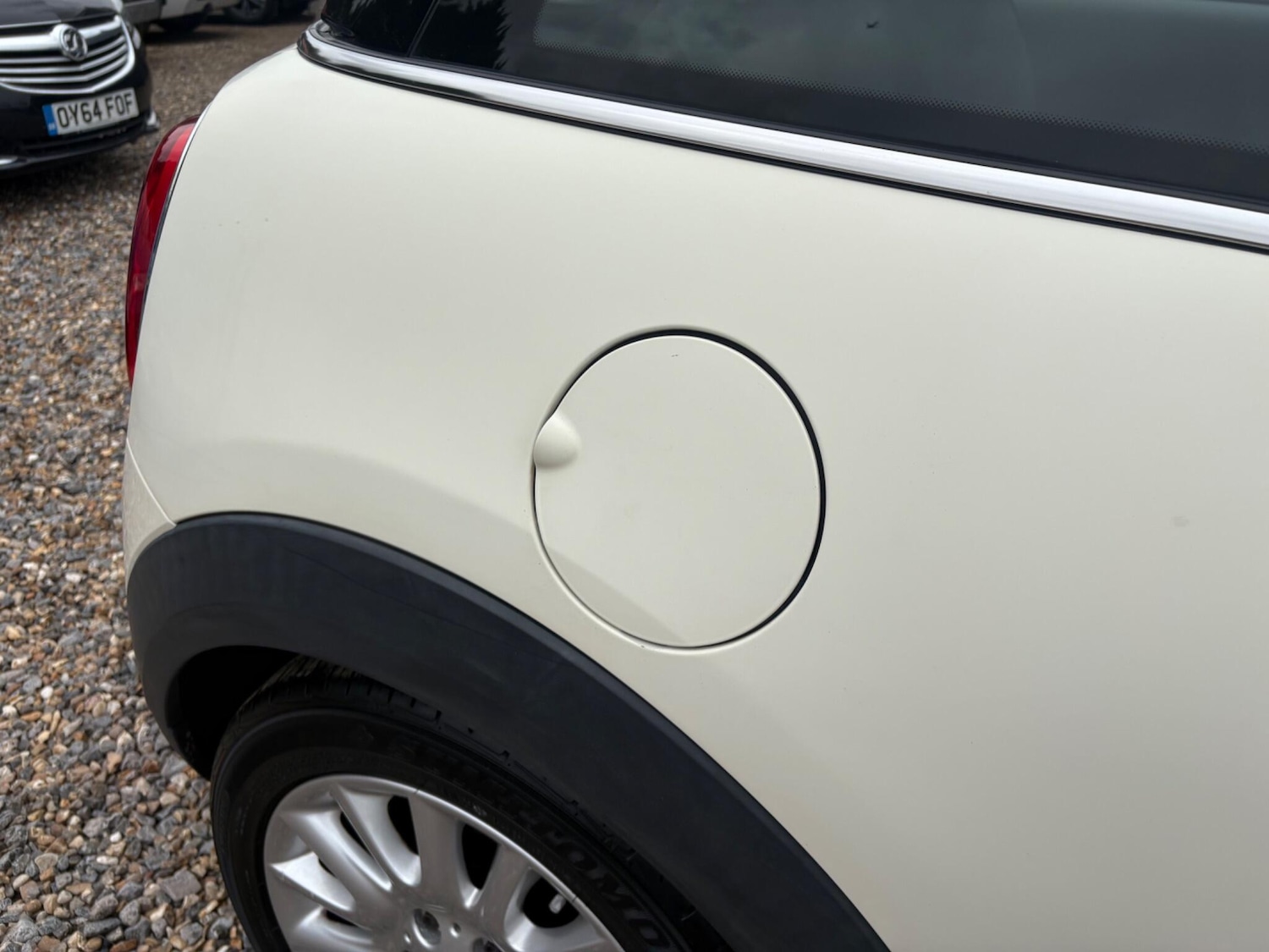 Used MINI Hatch 2015 for sale - 76942640: Photo 40