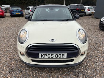Used MINI Hatch 2015 for sale - 76942640: Photo