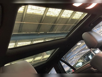 Used Mercedes-Benz E Class 2015 for sale - 78072014: Photo