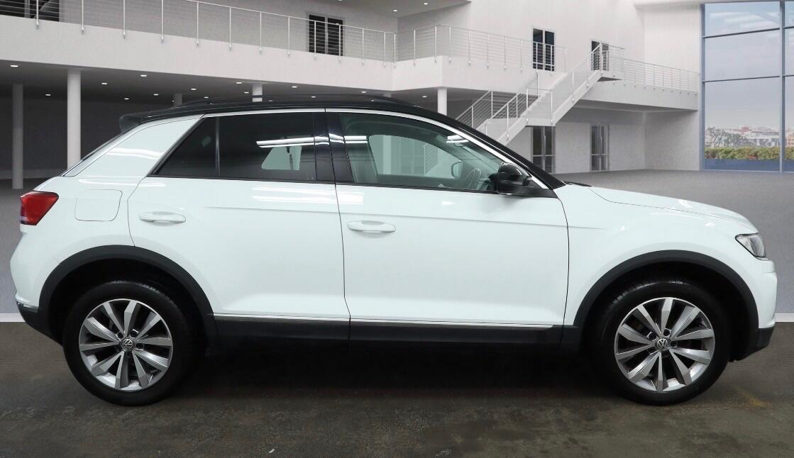 Used Volkswagen T-Roc 2018 for sale - 77586864: Photo 5