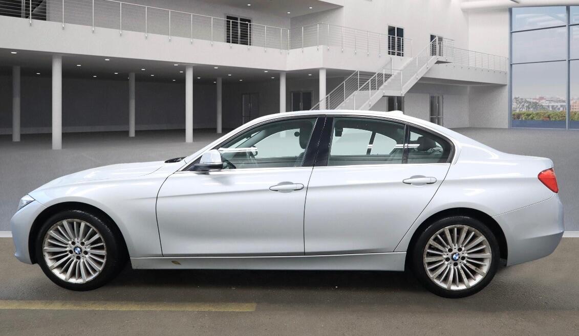 Used BMW 3 Series 2013 for sale - 76645783: Photo 2