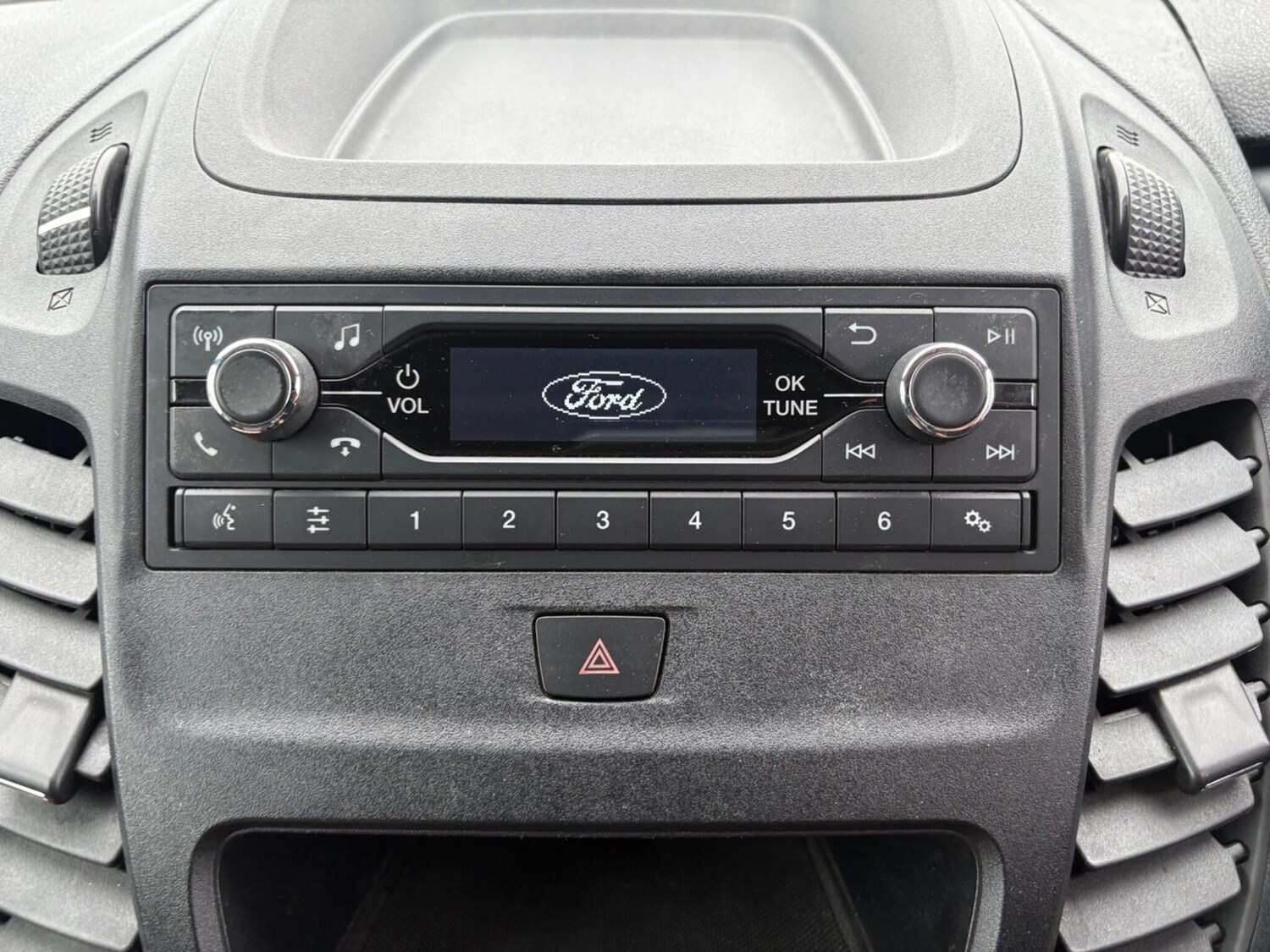 Used Ford Transit Connect 2021 for sale - 76572107: Photo 22