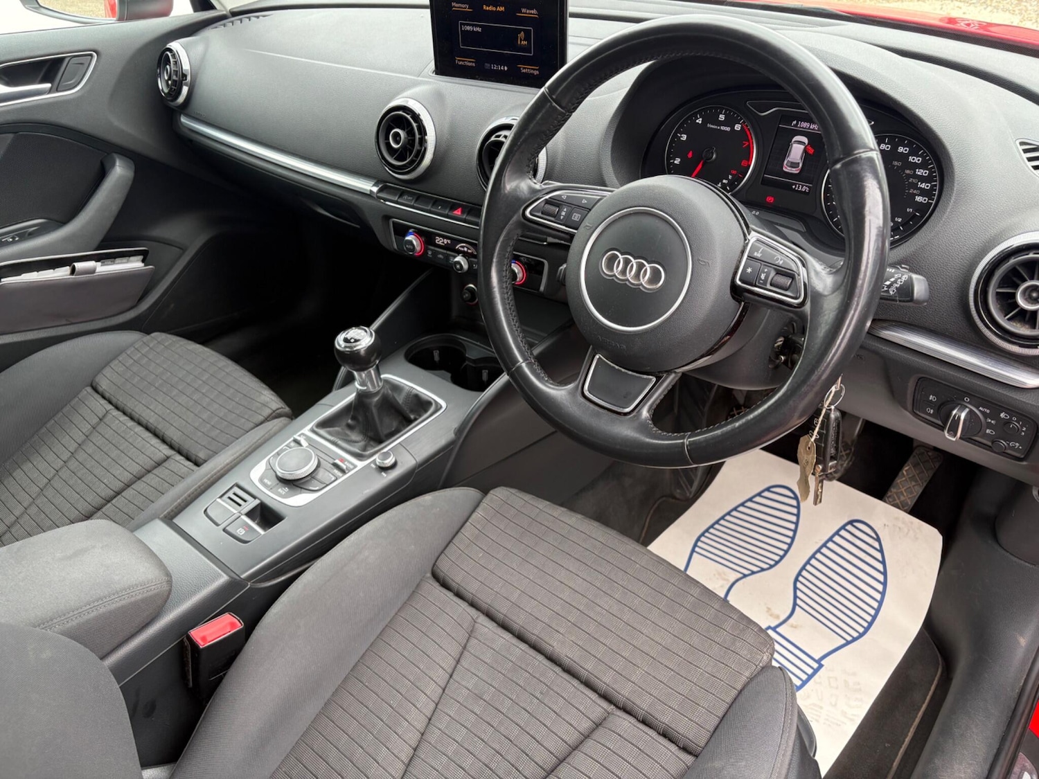 Used Audi A3 2014 for sale - 76989306: Photo 7