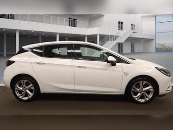 Used Vauxhall Astra 2016 for sale - 77498236: Photo