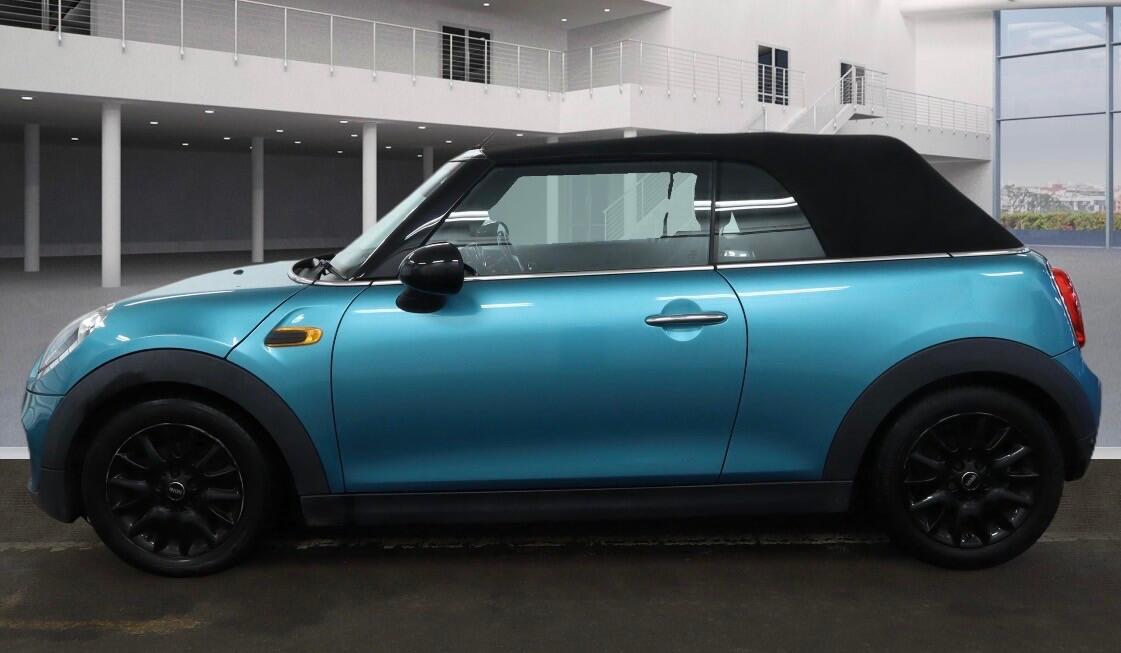 Used MINI Convertible 2016 for sale - 77345159: Photo 2