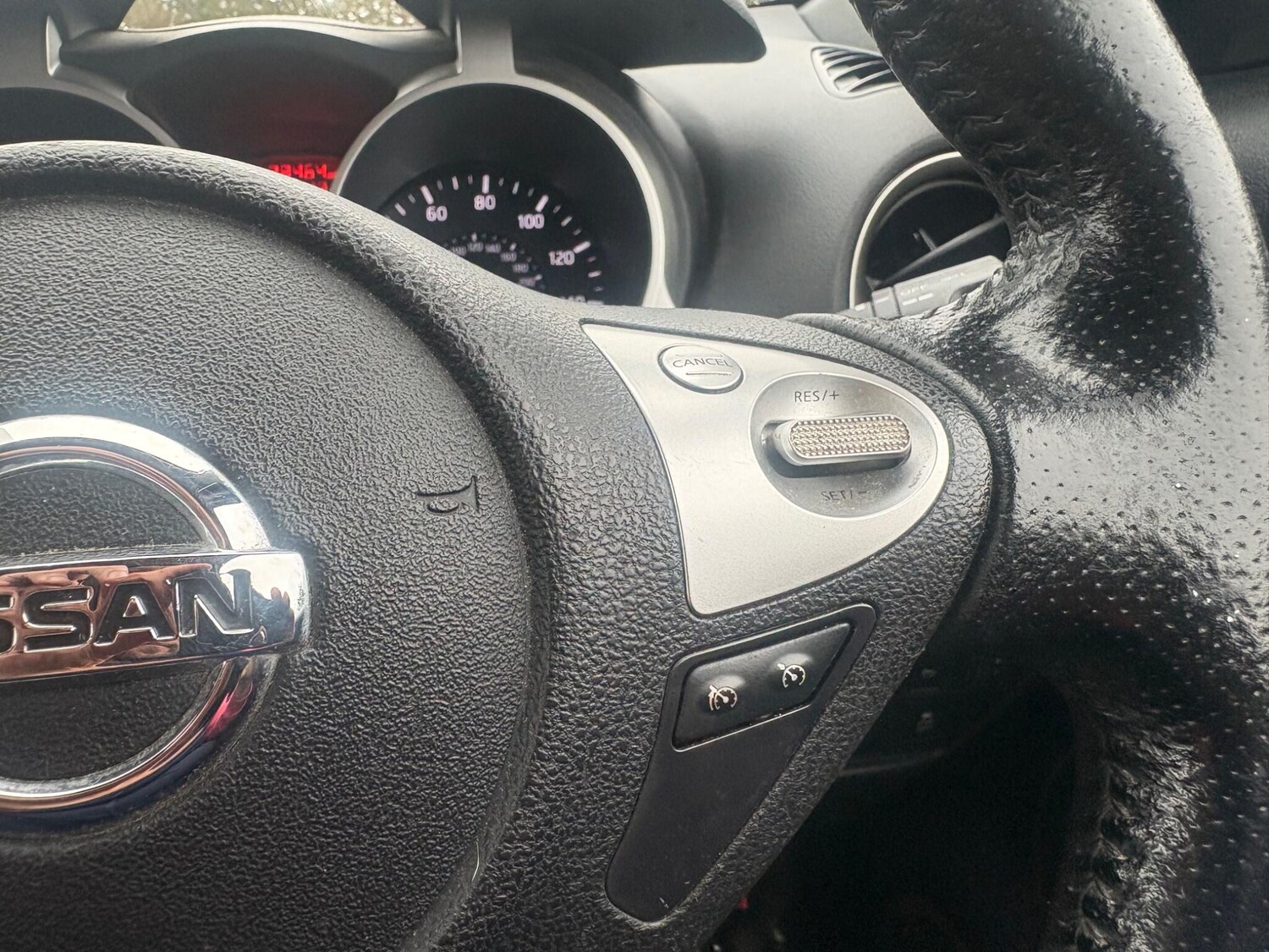 Used Nissan Juke 2013 for sale - 77498229: Photo 18