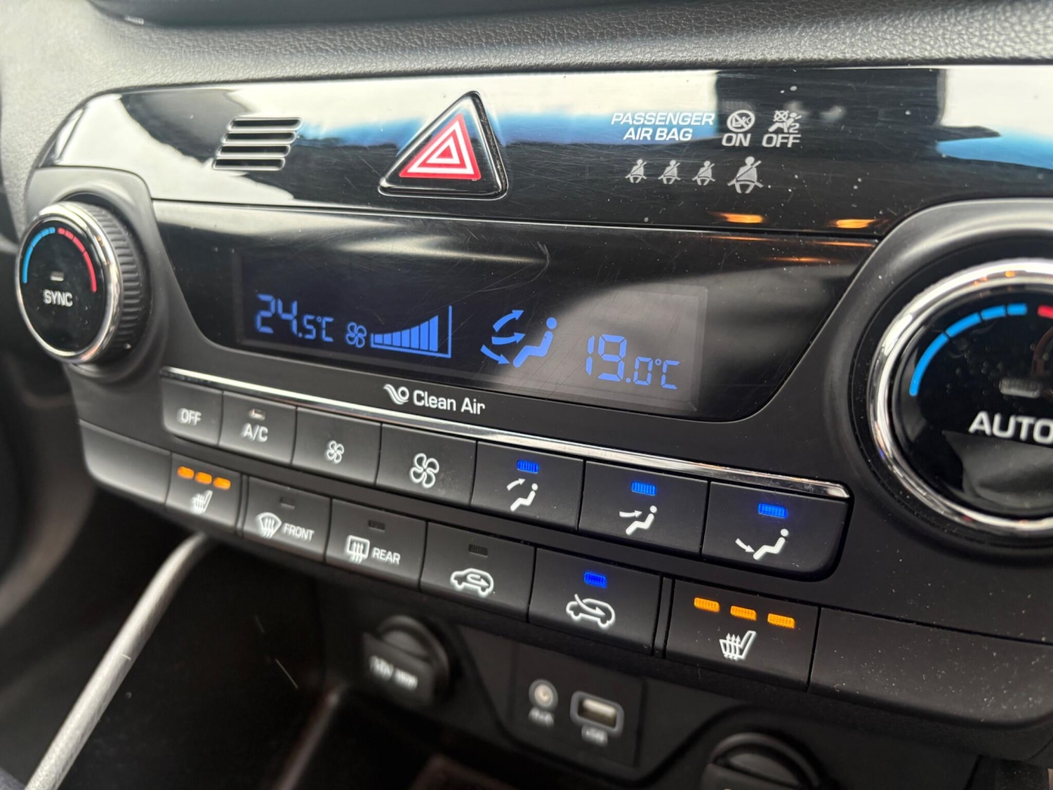 Used Hyundai TUCSON 2015 for sale - 77155901: Photo 22