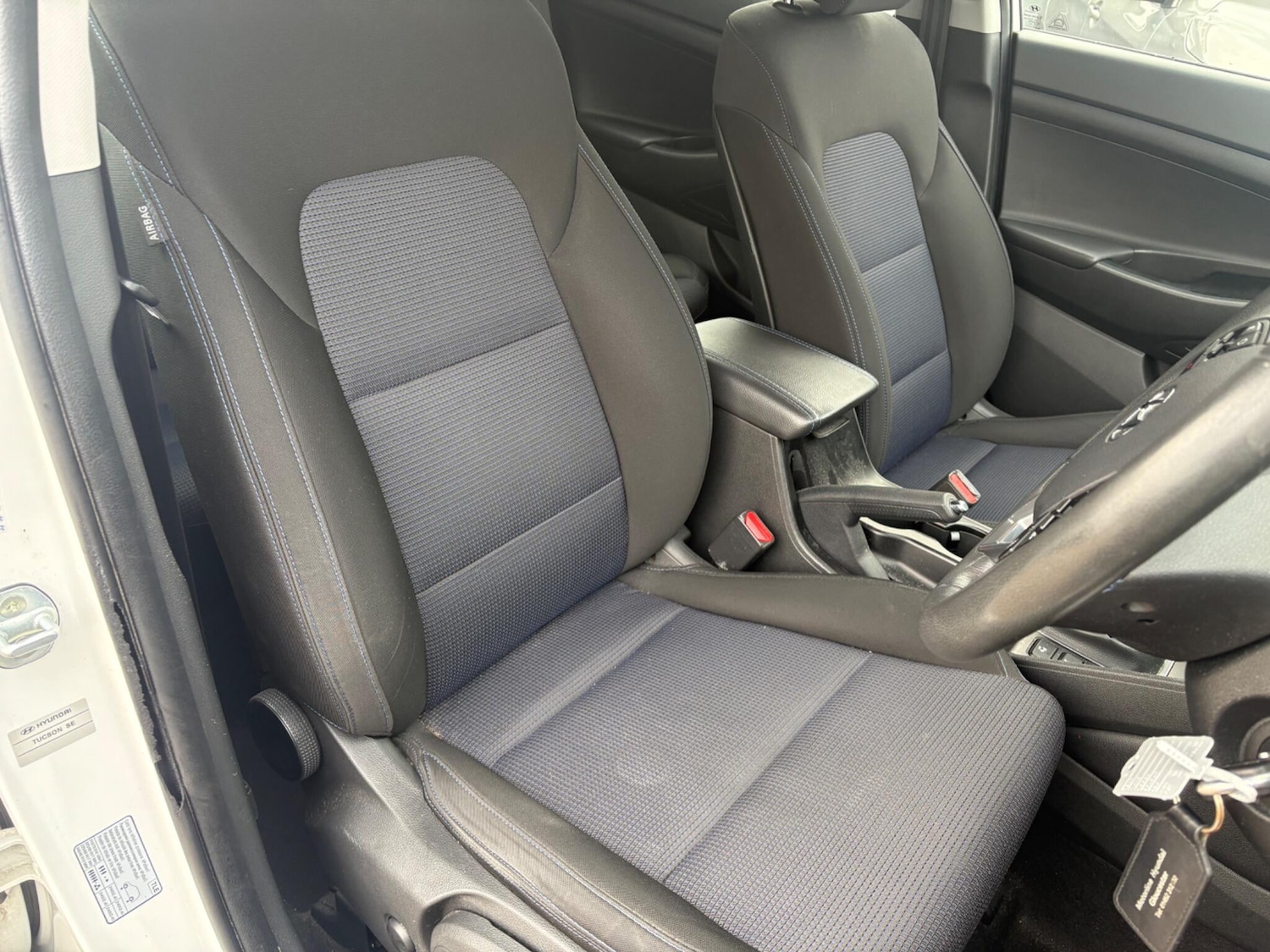 Used Hyundai TUCSON 2015 for sale - 77155901: Photo 3