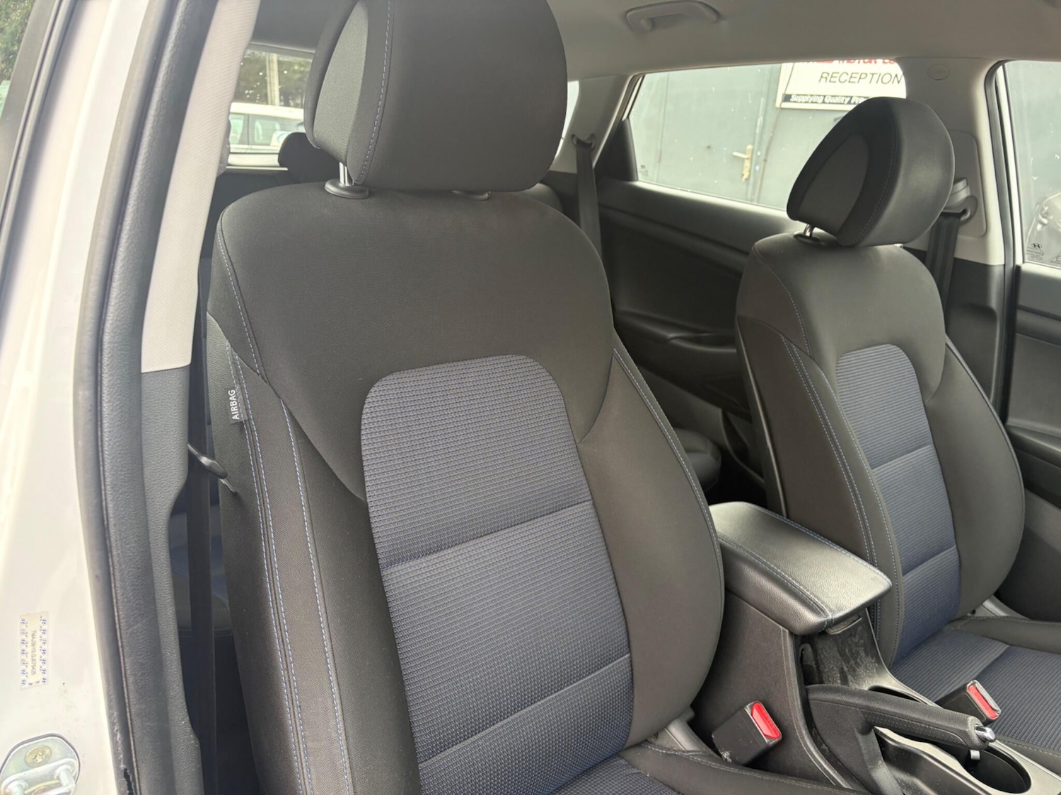 Used Hyundai TUCSON 2015 for sale - 77155901: Photo 6