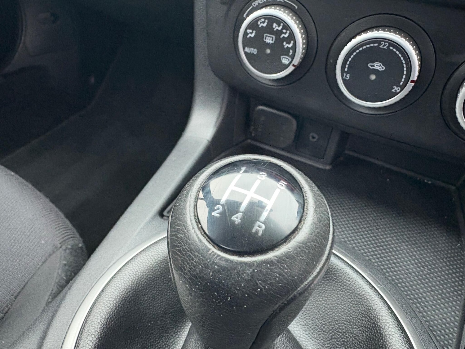 Used Mazda MX-5 for sale - 77267607: Photo 18