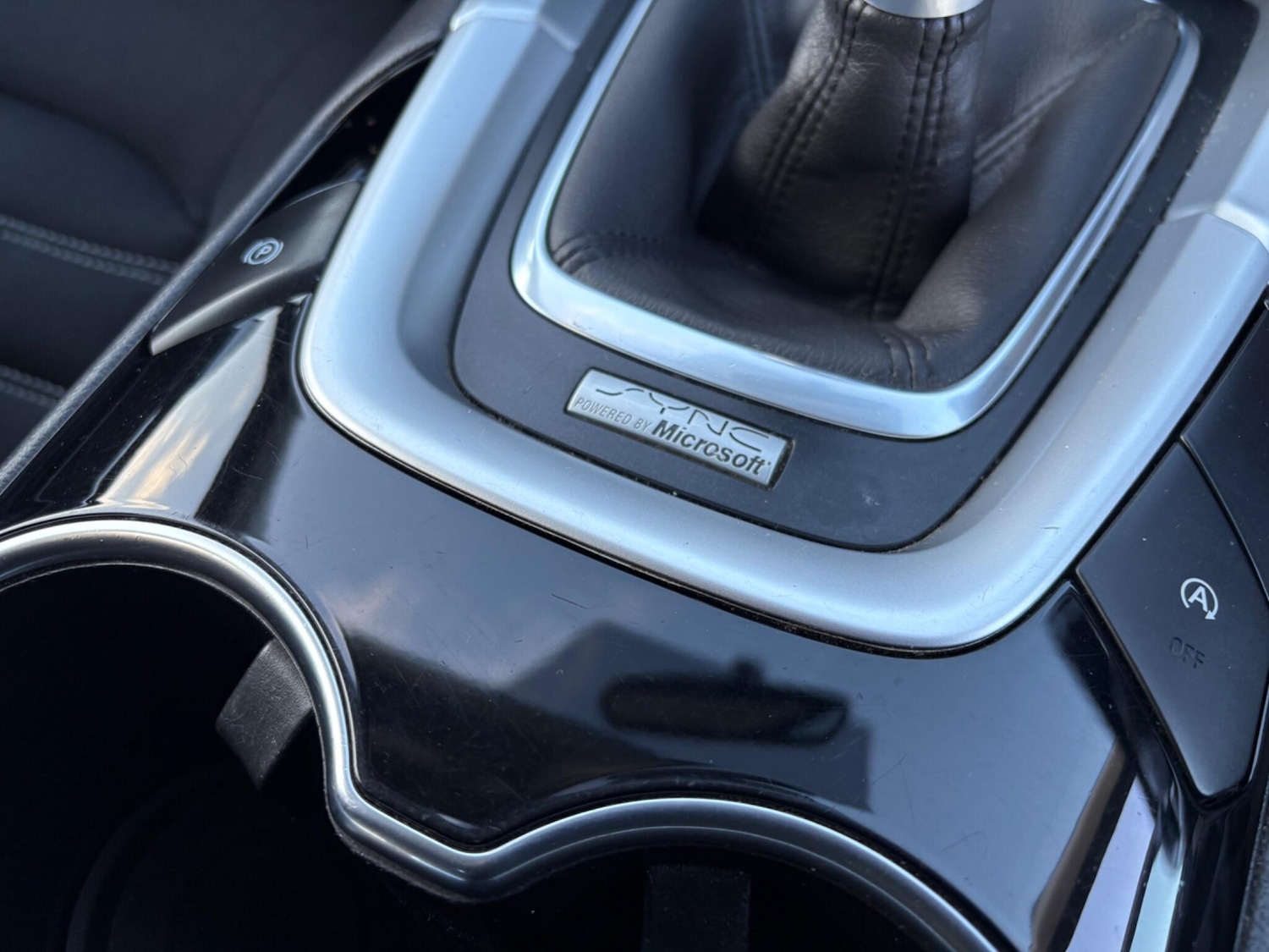 Used Ford Mondeo 2016 for sale - 76772142: Photo 26