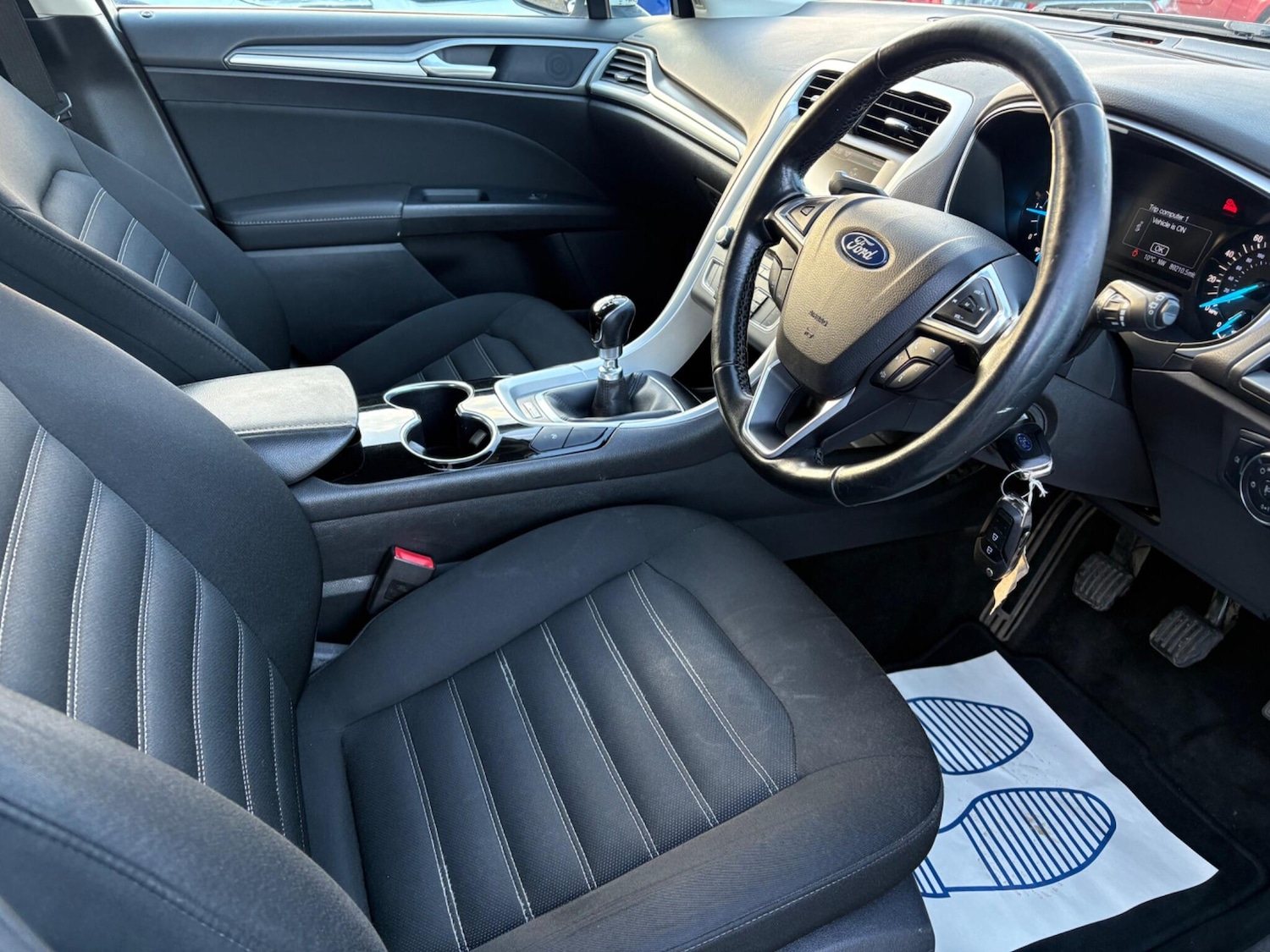 Used Ford Mondeo 2016 for sale - 76772142: Photo 3